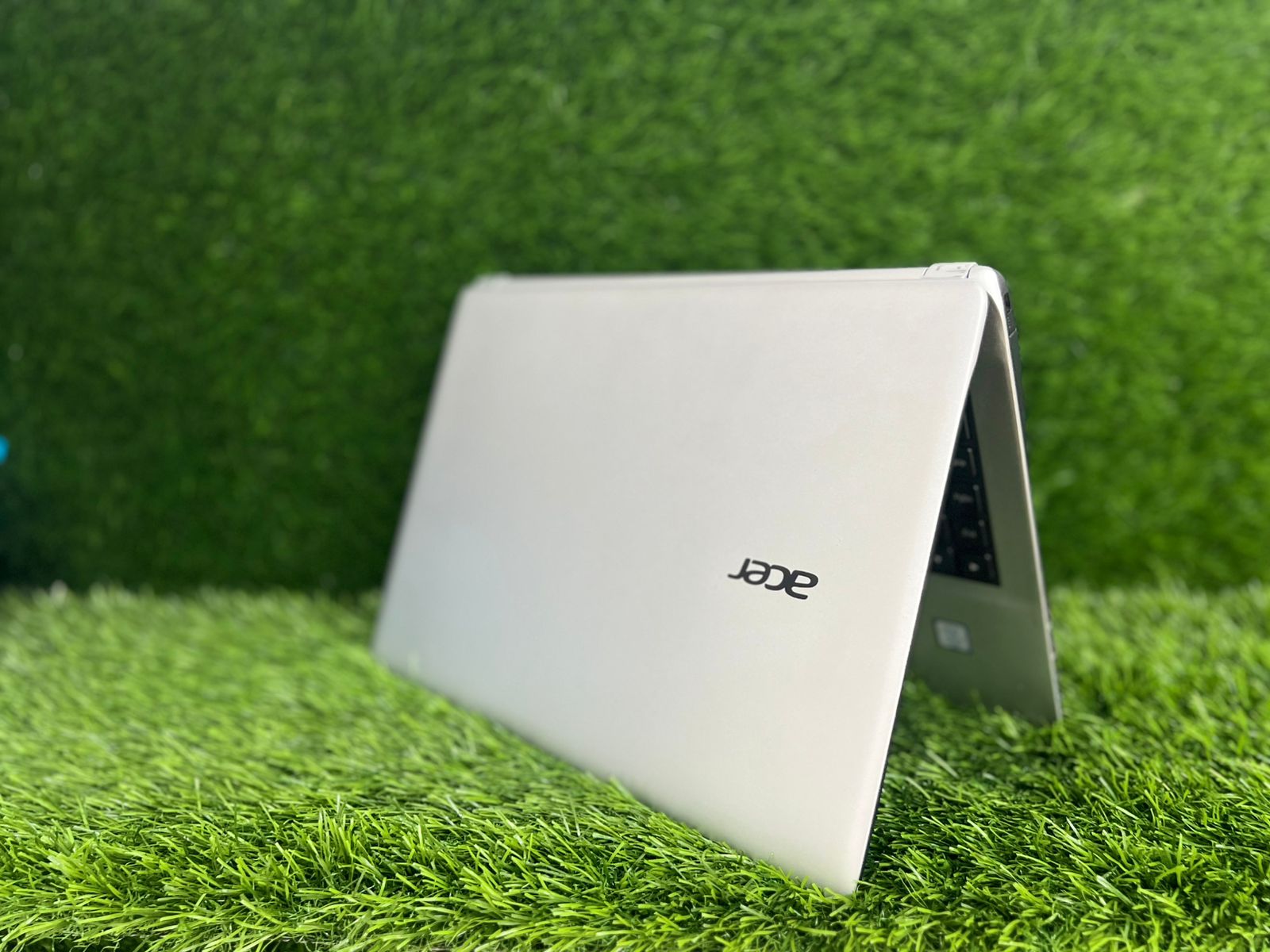 ACER ACER